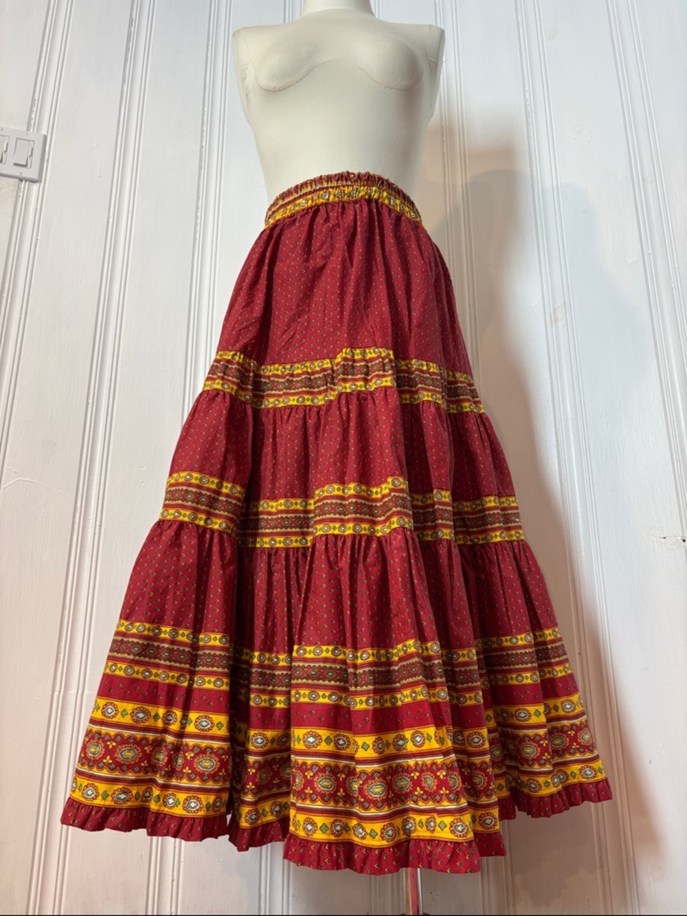 Lezard Provençal Bohemian Tiered Midi Skirt / Convertible Strapless Dress – O/S
